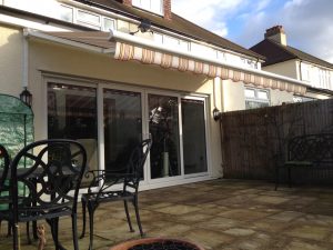 Patio shade with an awning - Awnings Norfolk - Norwich Sunblinds