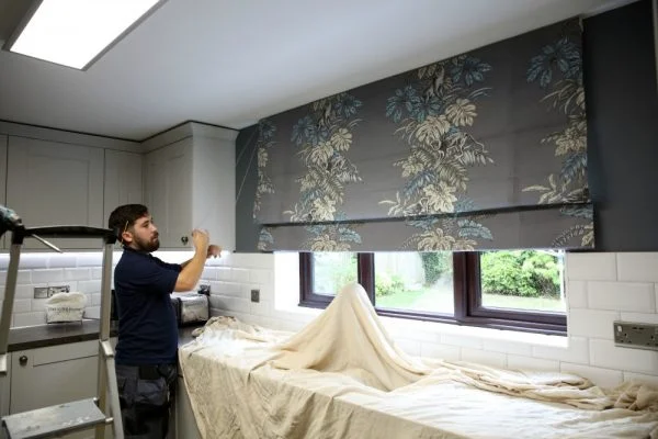Checking the chain when installing a new kitchen blind - Blinds Norfolk - Norwich Sunblinds